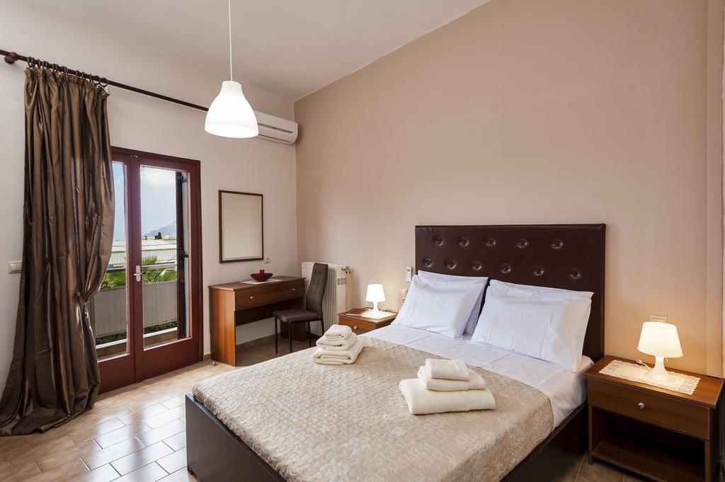 Apartment Falassarna House *